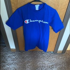 Champion t shirt